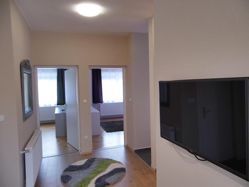 Sárvár Alfa Apartman חדר תמונה