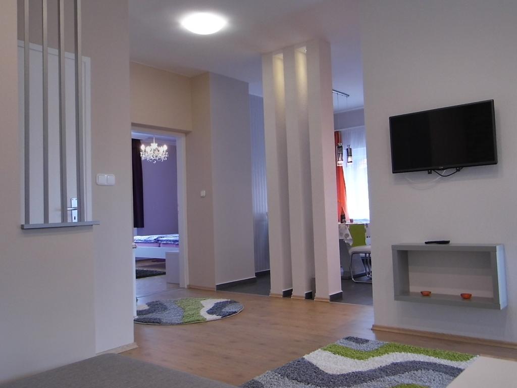Sárvár Alfa Apartman חדר תמונה