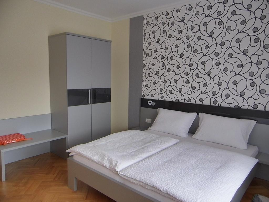Sárvár Alfa Apartman חדר תמונה