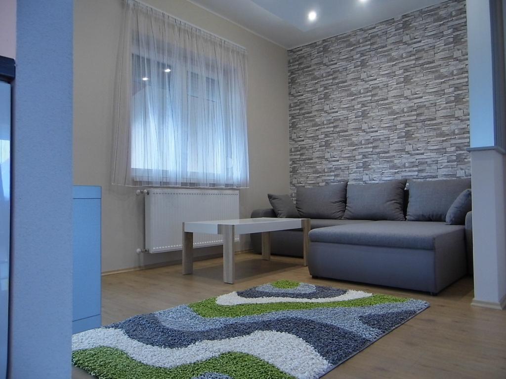 Sárvár Alfa Apartman חדר תמונה